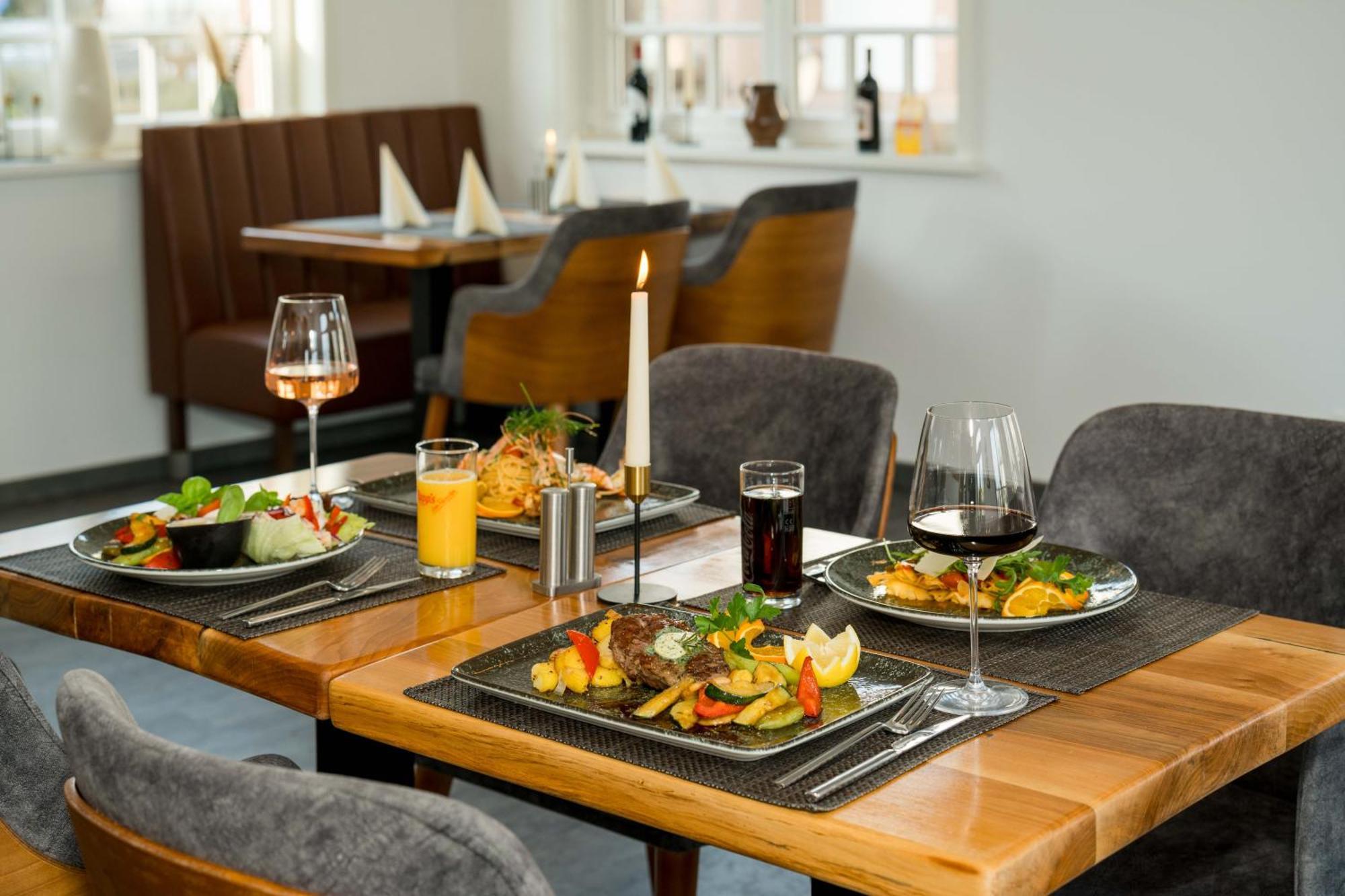 Roca Restaurant Und Hotel Bommersheim Buitenkant foto